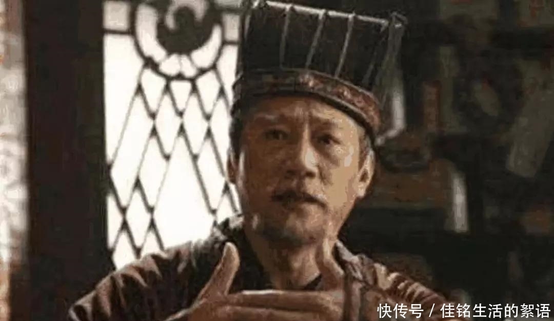 我买了一双巴黎世家什么梗视频海报