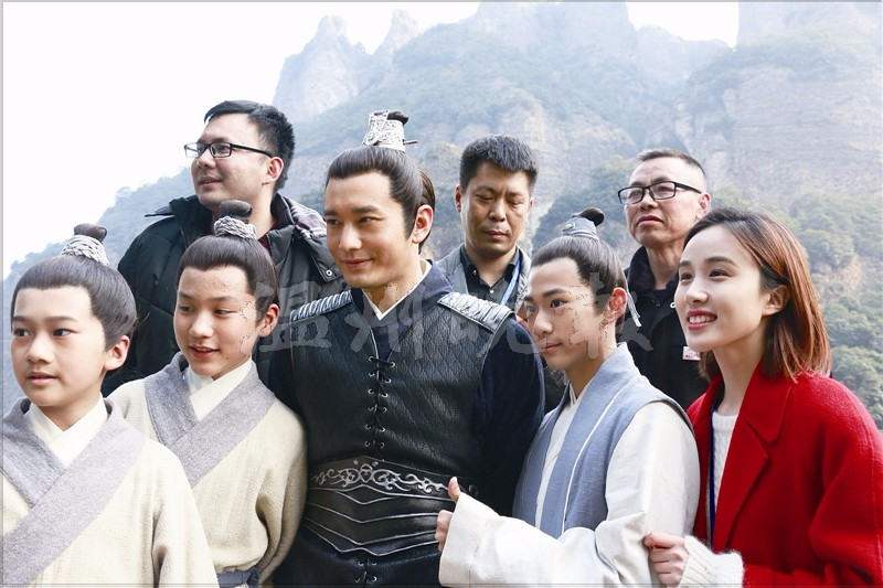 手镯取不下来怎么办视频海报